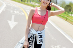 震撼！知名歌手暗藏赌博债务，隐藏的“财富”背后藏着多少秘密？