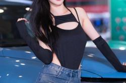 杨晨风波不断，曝出曾借贷高额资金偿还赌债！