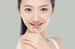 千万网红夫妇直播撕X！男方被锤出轨女经纪，流量剧本还是真相崩塌？